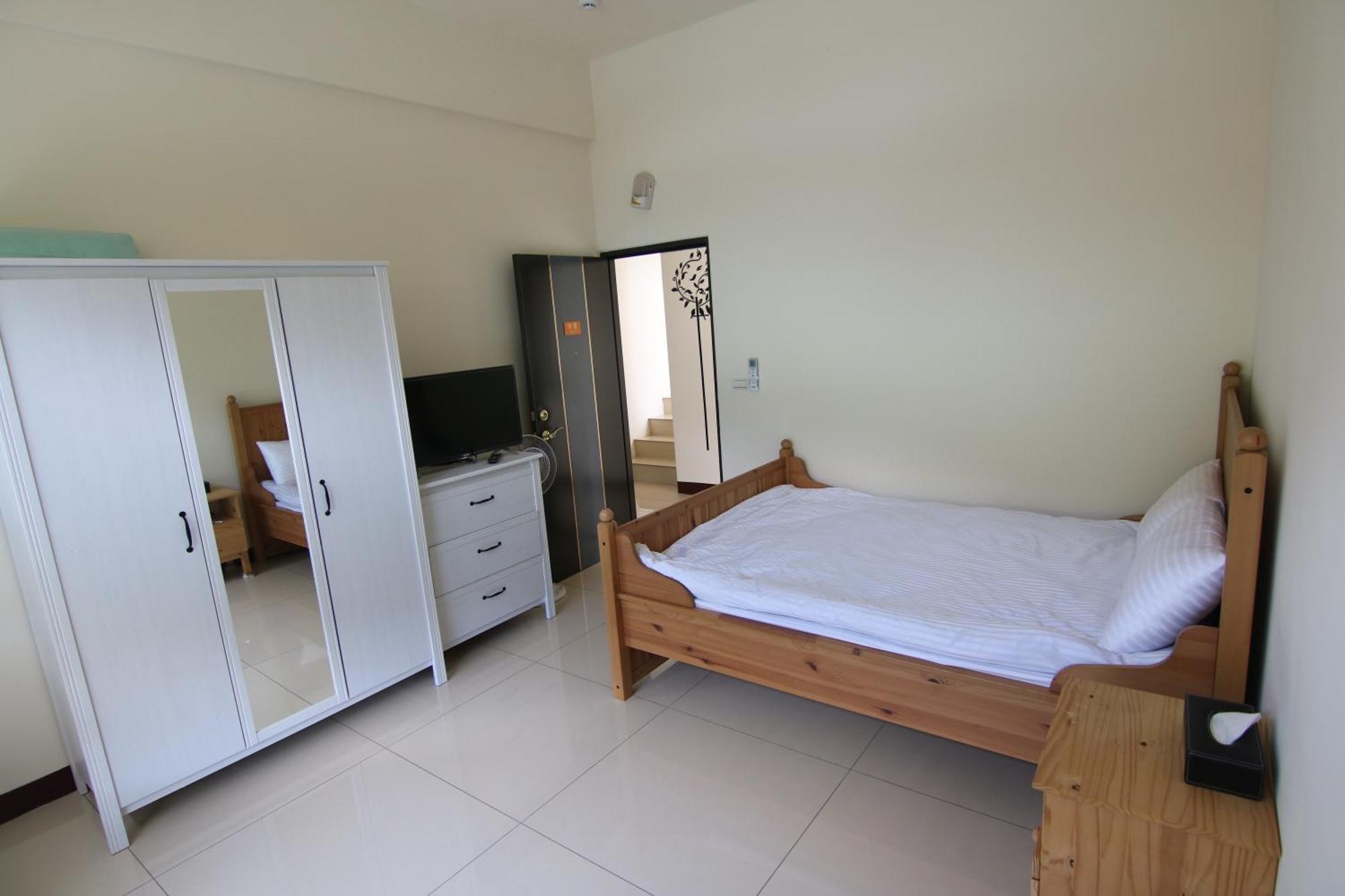 Fully B&B Puli Cameră foto